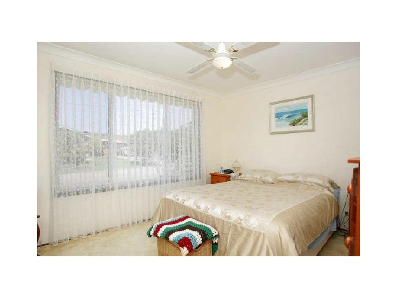 22 Barramundi Place, Bateau Bay NSW 2261