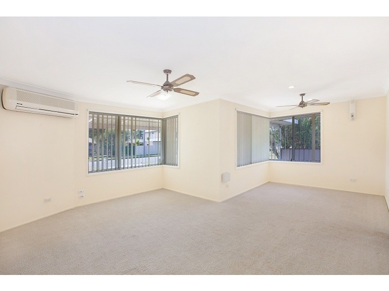 15 Endeavour Drive, Long Jetty NSW 2261