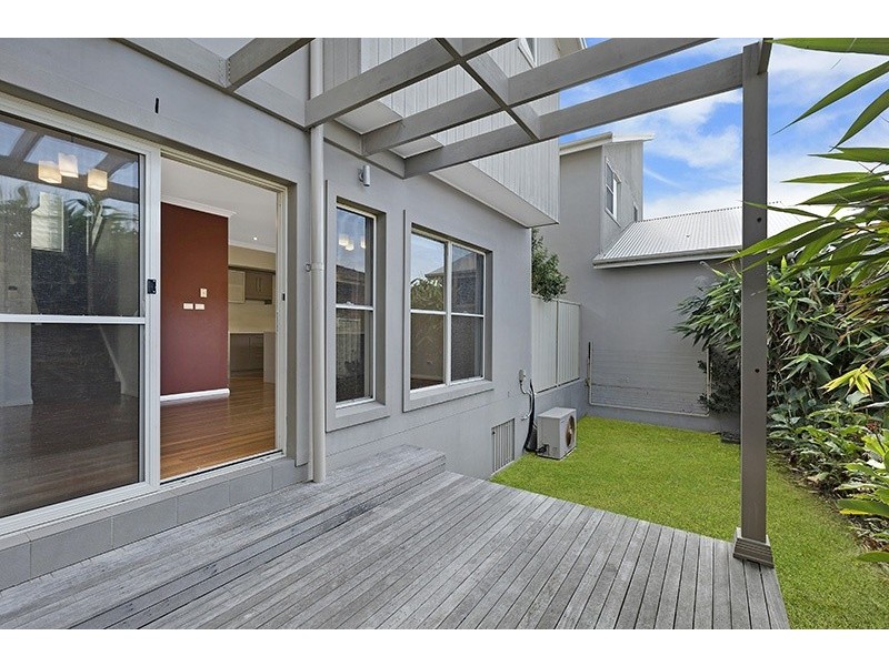 2/26 Bondi Street, The Entrance North NSW 2261