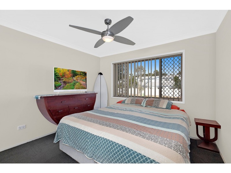 18 Aurora Place, Bateau Bay NSW 2261