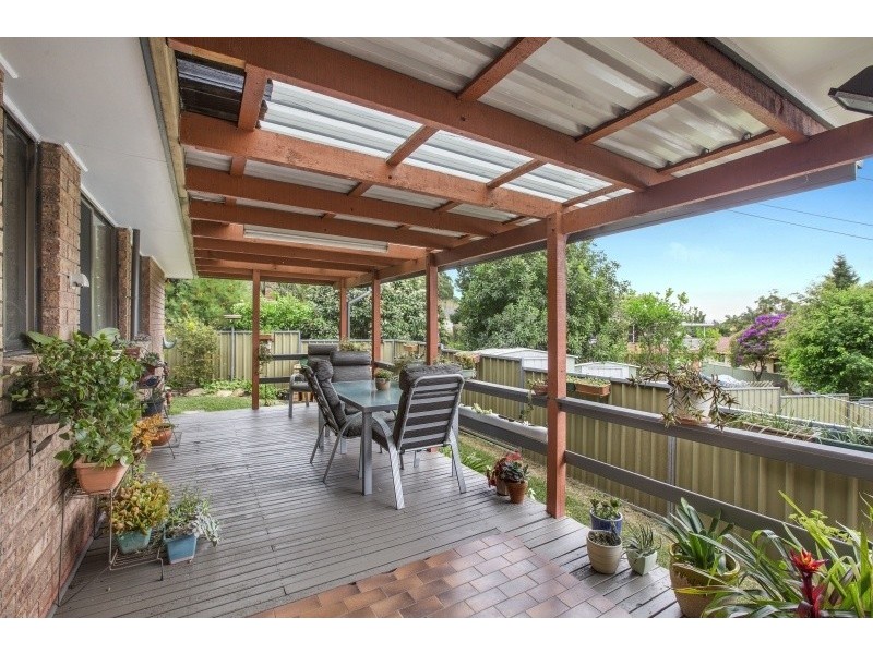 11 Newhaven Place, Bateau Bay NSW 2261