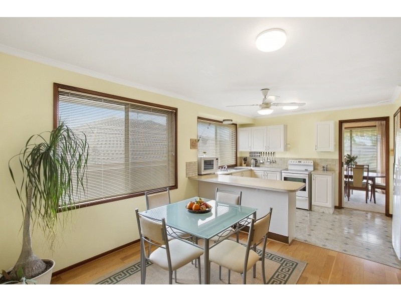 11 Newhaven Place, Bateau Bay NSW 2261