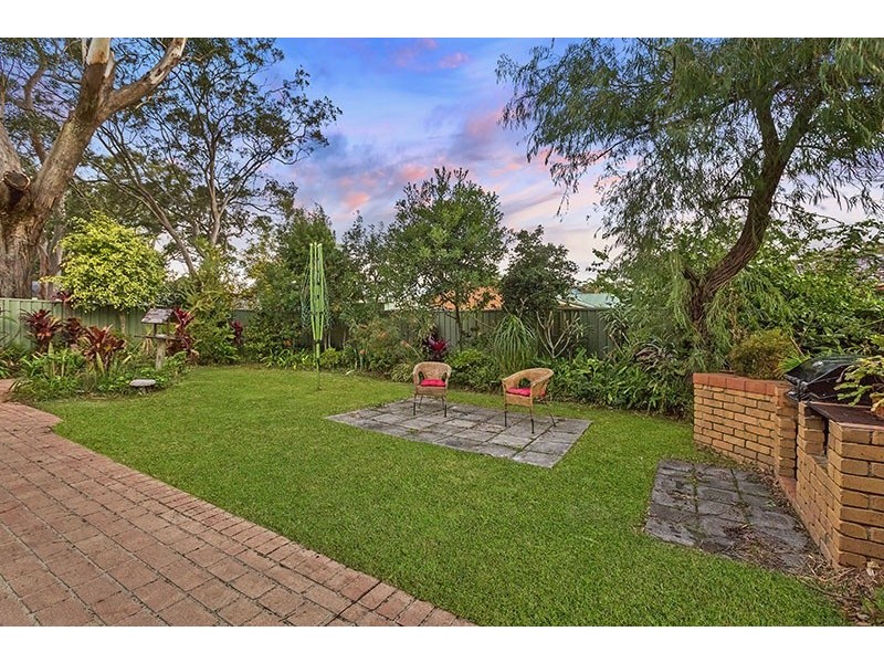 9 Katungal Street, Bateau Bay NSW 2261