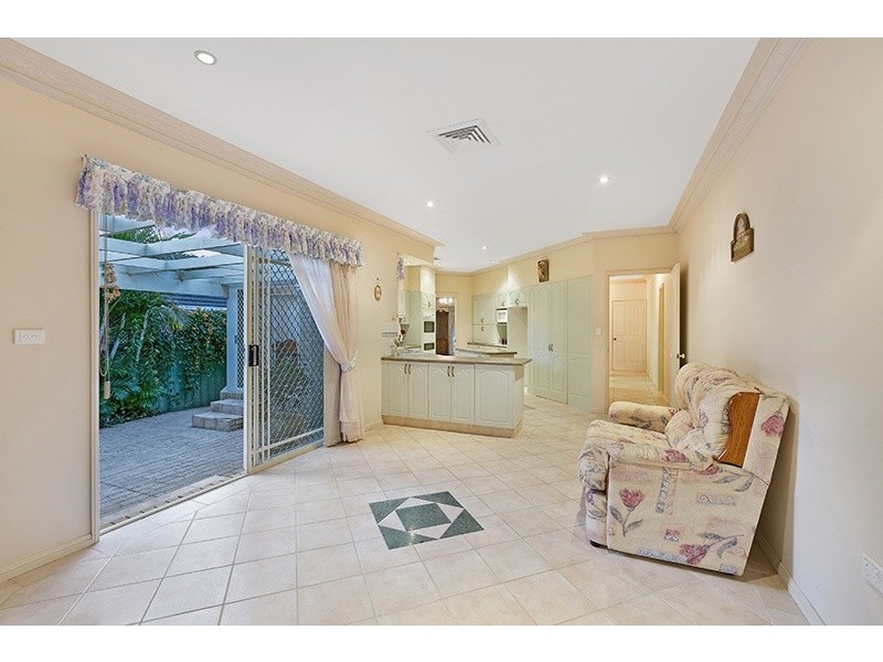 9 Katungal Street, Bateau Bay NSW 2261