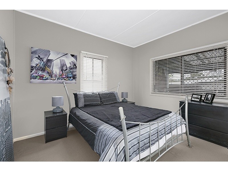 558 The Entrance Road, Bateau Bay NSW 2261