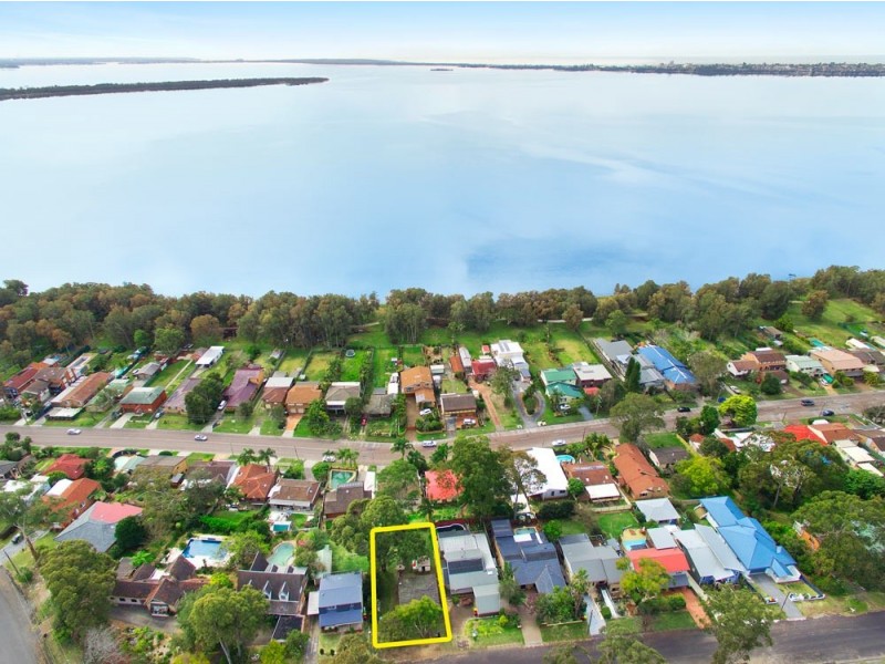 35 Donegal Road, Berkeley Vale NSW 2261