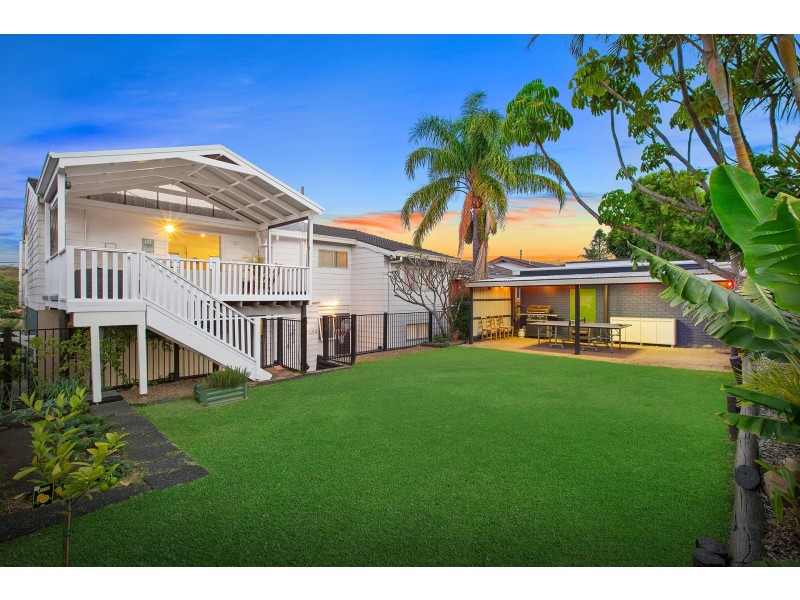 581 The Entrance Road, Bateau Bay NSW 2261