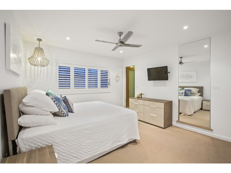 32 Bias Avenue, Bateau Bay NSW 2261