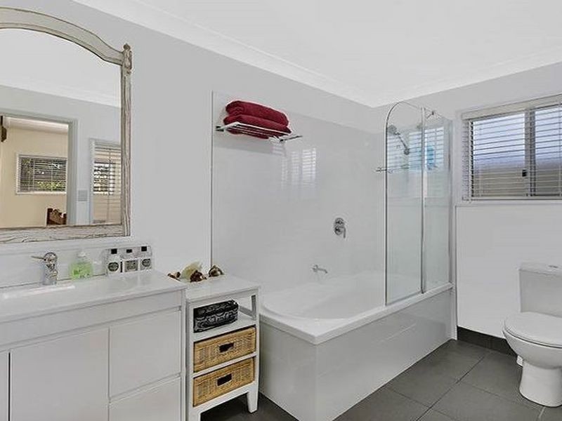 31 Shelly Beach Road, Shelly Beach NSW 2261