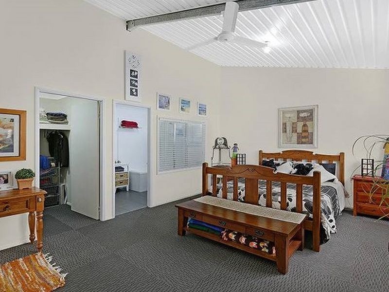 31 Shelly Beach Road, Shelly Beach NSW 2261