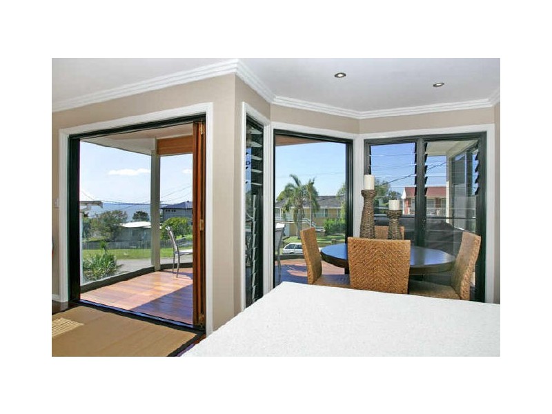 5 Carlyon Street, Killarney Vale NSW 2261