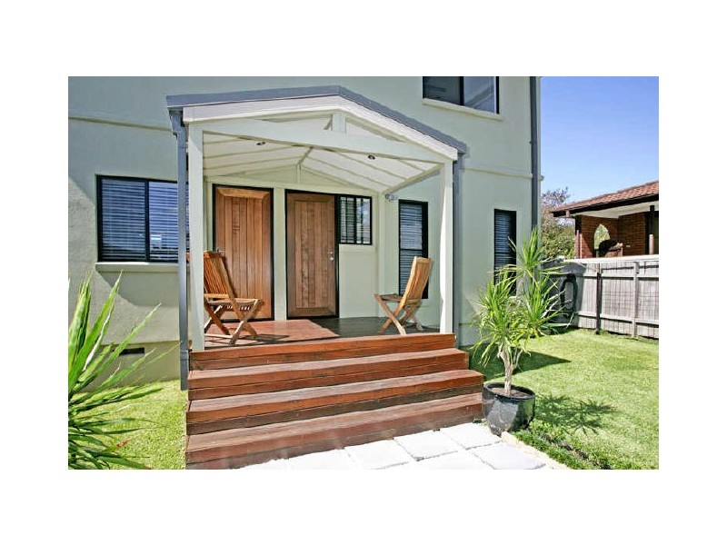 5 Carlyon Street, Killarney Vale NSW 2261