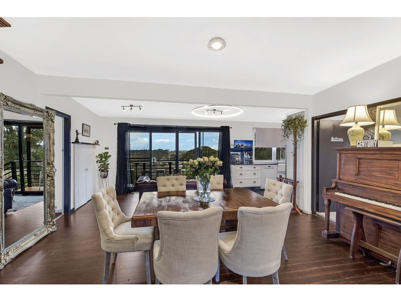 15 Valley View Road, Bateau Bay NSW 2261