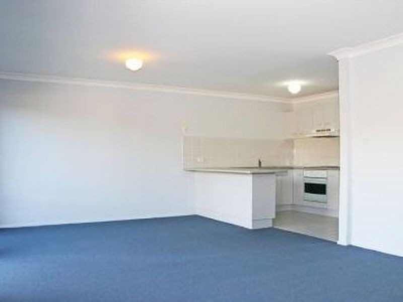 1/32 Aurora Place, Bateau Bay NSW 2261