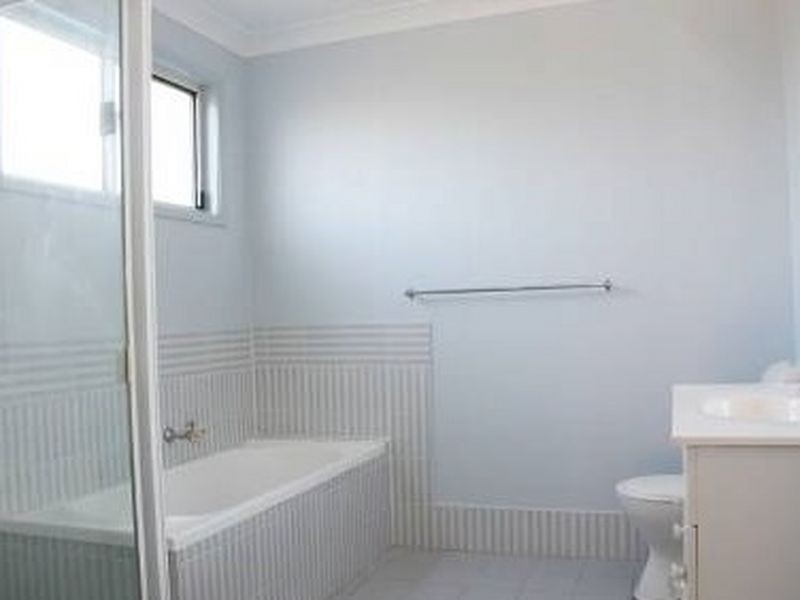 1/32 Aurora Place, Bateau Bay NSW 2261