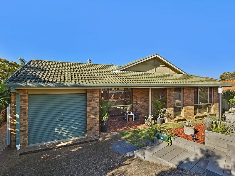 15 Walch Avenue, Bateau Bay NSW 2261