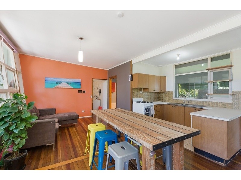 69 Lakin Street, Bateau Bay NSW 2261