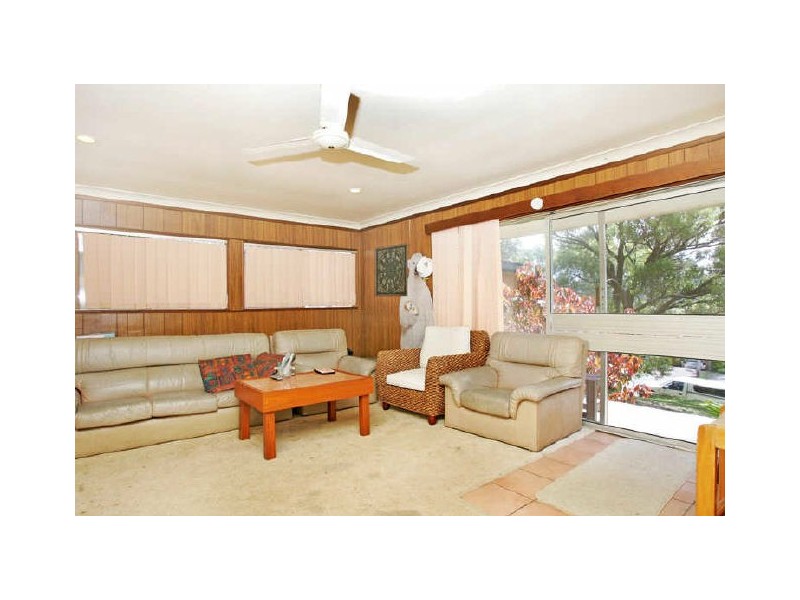 20 Berne Street, Bateau Bay NSW 2261