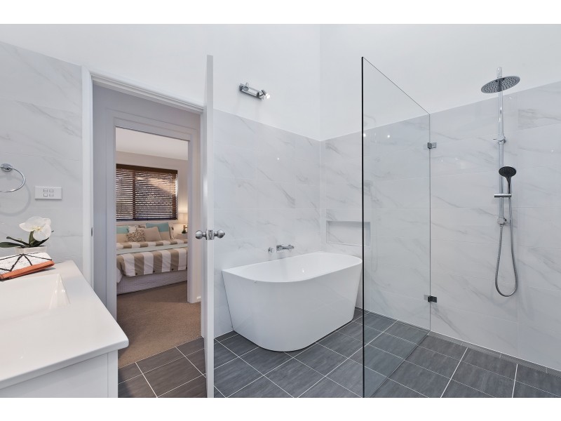 20 Barramundi Place, Bateau Bay NSW 2261