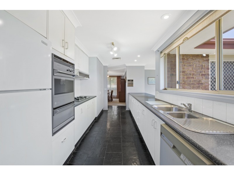 5 Supply Close, Bateau Bay NSW 2261