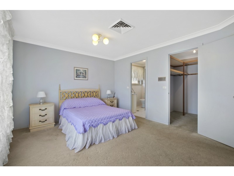 5 Supply Close, Bateau Bay NSW 2261