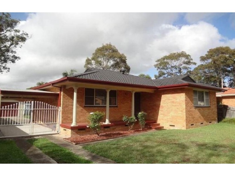 84 Kerry Crescent, Berkeley Vale NSW 2261