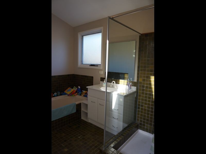 29 Waratah Street, Bateau Bay NSW 2261