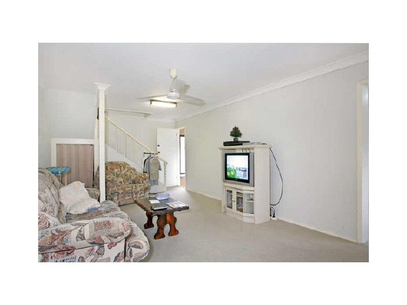 36 Rays Road, Bateau Bay NSW 2261