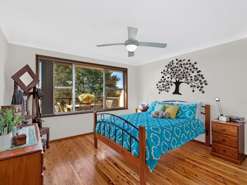 40 Promenade Avenue, Bateau Bay NSW 2261