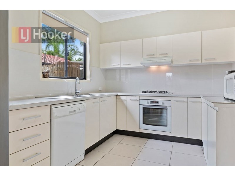 2/153 Cresthaven Avenue, Bateau Bay NSW 2261