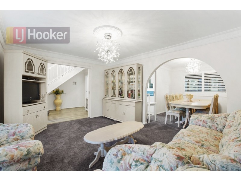 5 Walch Avenue, Bateau Bay NSW 2261