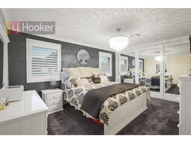 5 Walch Avenue, Bateau Bay NSW 2261