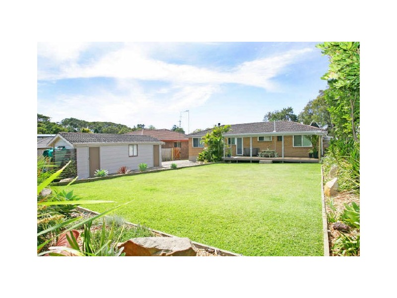 16 Tall Timbers Road, Wamberal NSW 2260