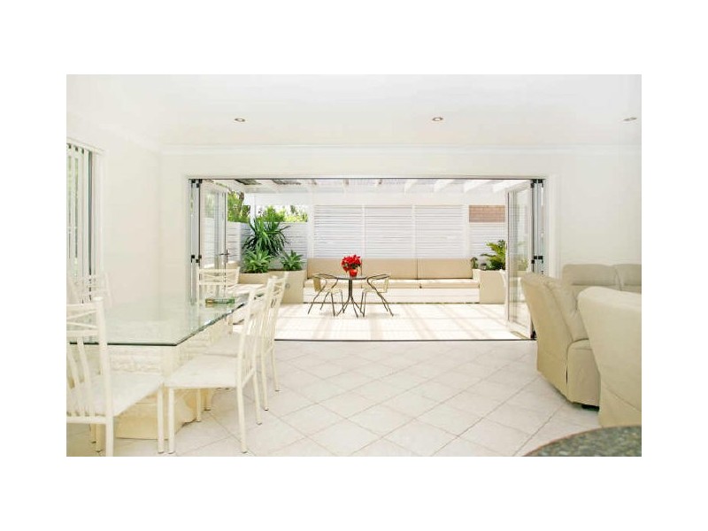 Bateau Bay NSW 2261