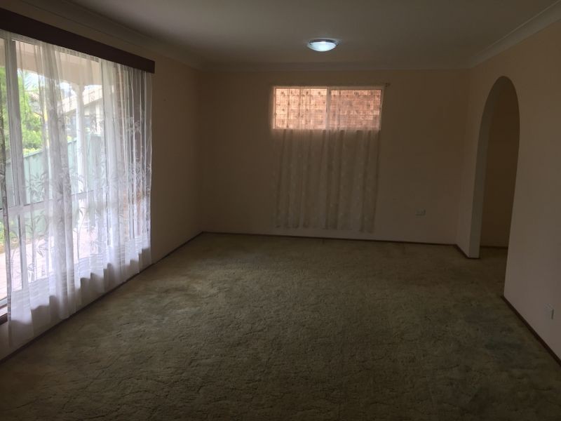 33 Belford Avenue, Bateau Bay NSW 2261