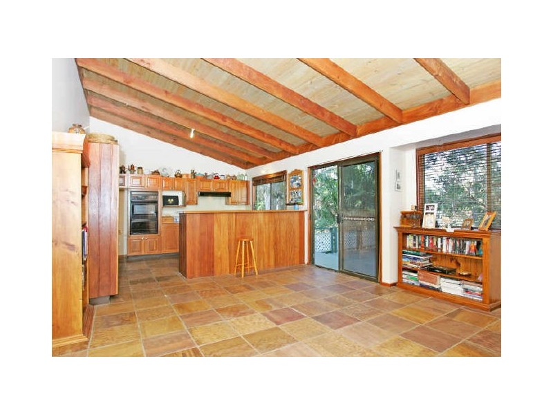 20 Northview Drive, Bateau Bay NSW 2261