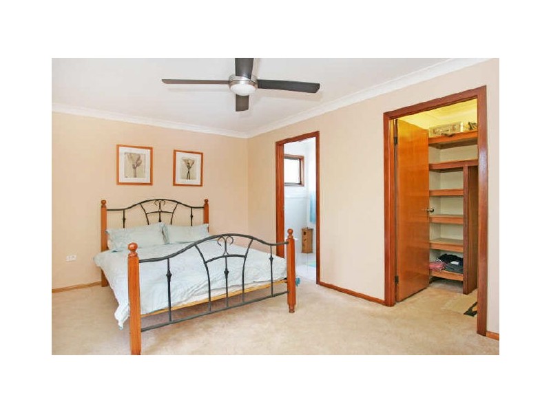 20 Northview Drive, Bateau Bay NSW 2261