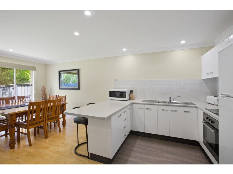 5/32 Aurora Place, Bateau Bay NSW 2261