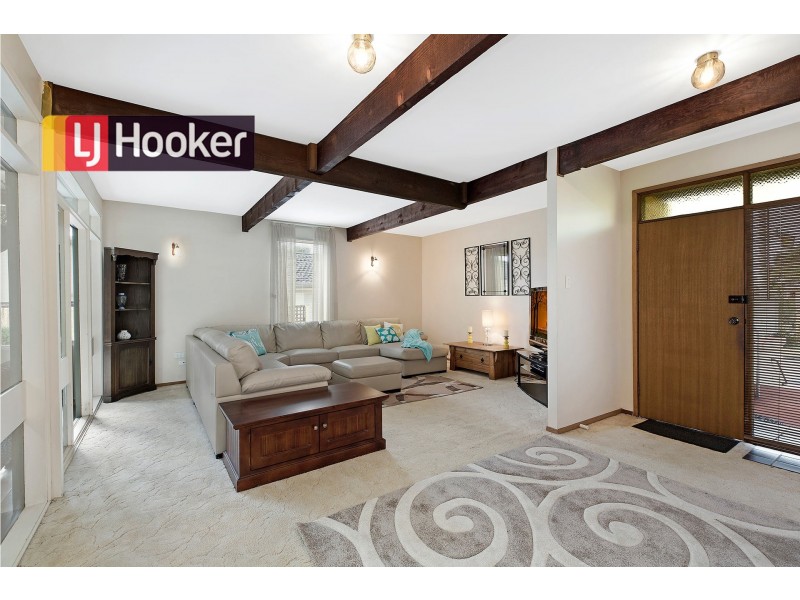 5 Margherita Avenue, Bateau Bay NSW 2261