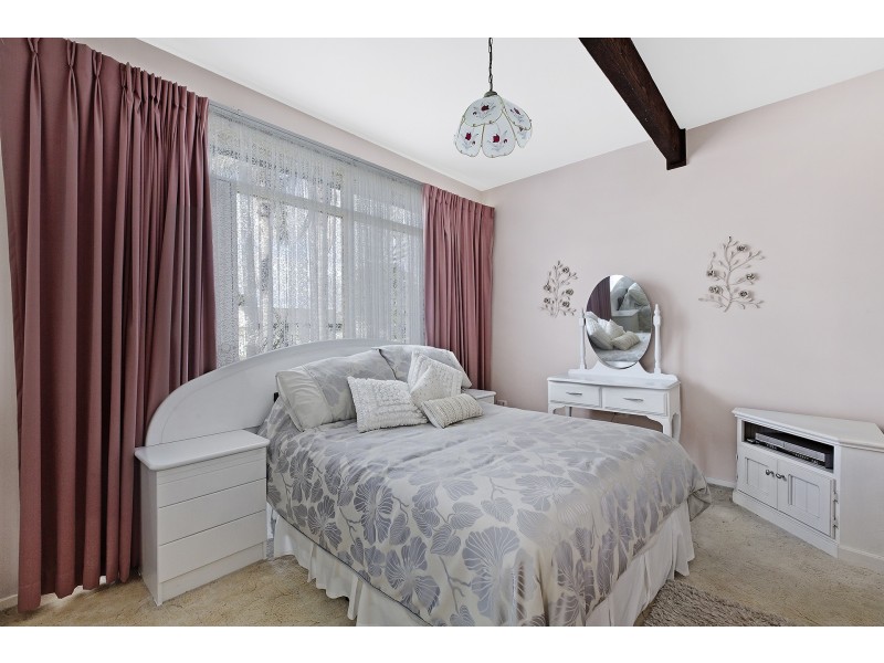 5 Margherita Avenue, Bateau Bay NSW 2261