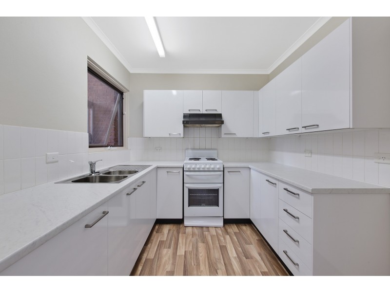 28/15 Anne Findlay Place, Bateau Bay NSW 2261