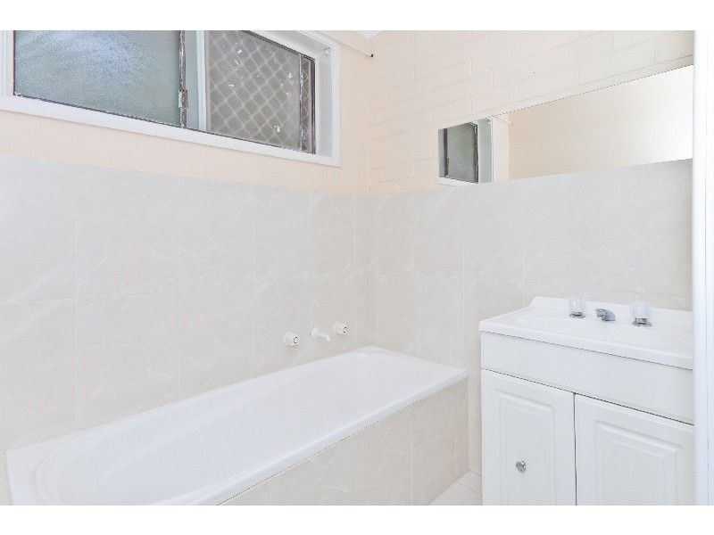 1/15 Rotherham Street, Bateau Bay NSW 2261