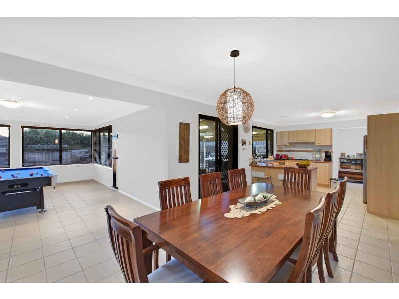 74 Sir Joseph Banks Drive, Bateau Bay NSW 2261