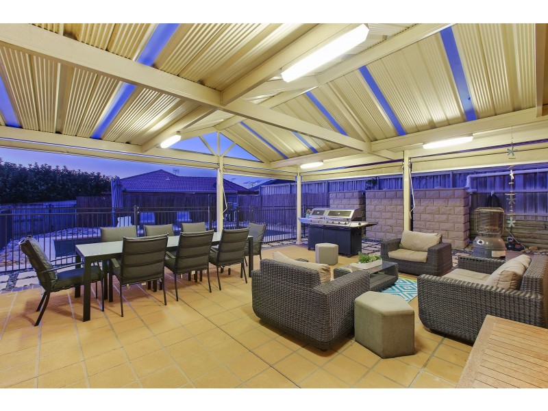 74 Sir Joseph Banks Drive, Bateau Bay NSW 2261