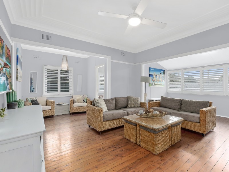 175 Bay Road, Toowoon Bay NSW 2261