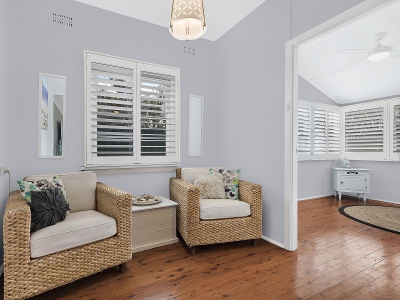 175 Bay Road, Toowoon Bay NSW 2261