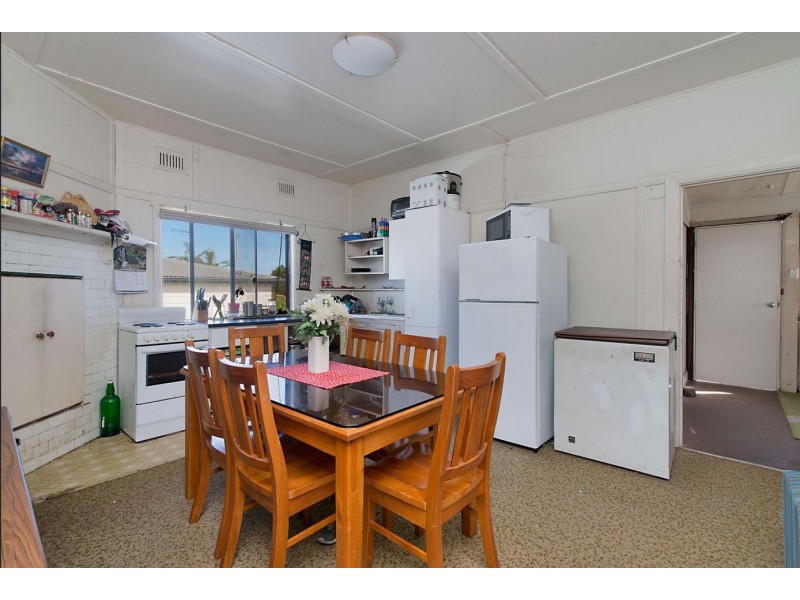 16 Lynwood Avenue, The Entrance NSW 2261