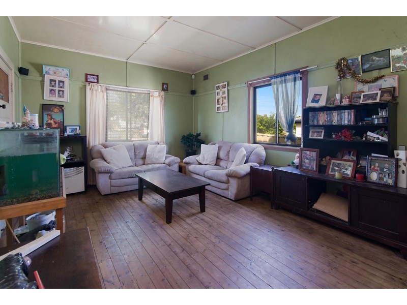 16 Lynwood Avenue, The Entrance NSW 2261