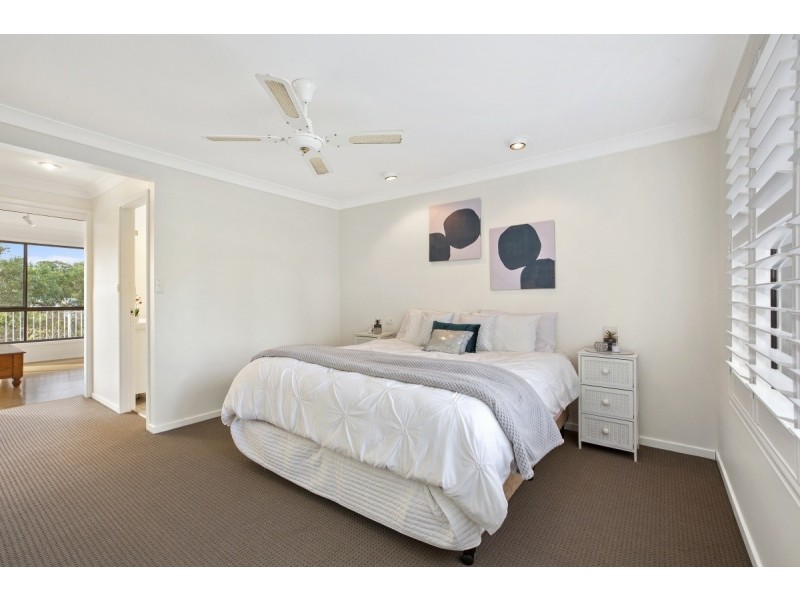 12 Barry Street, Bateau Bay NSW 2261