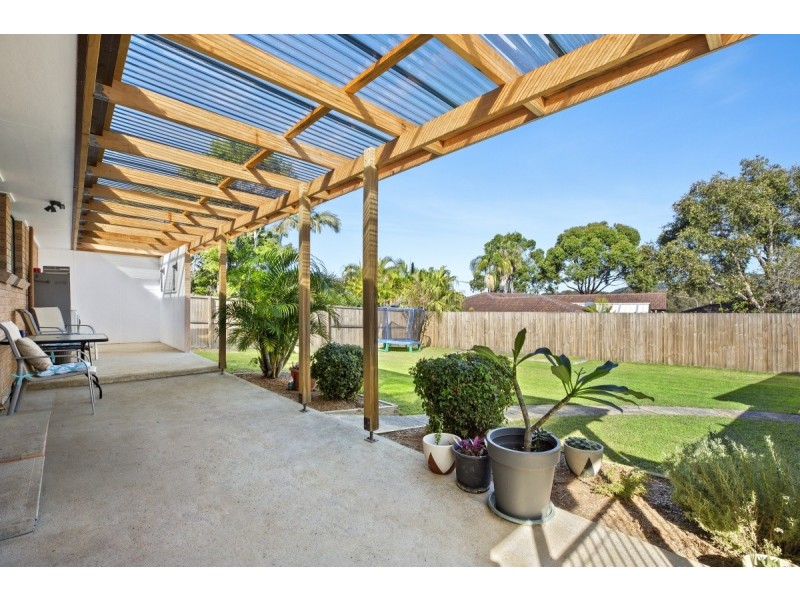 4 Annie Close, Bateau Bay NSW 2261